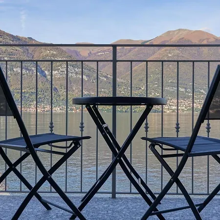 Appartamento Batell Residence La Darsena Apartment Lezzeno